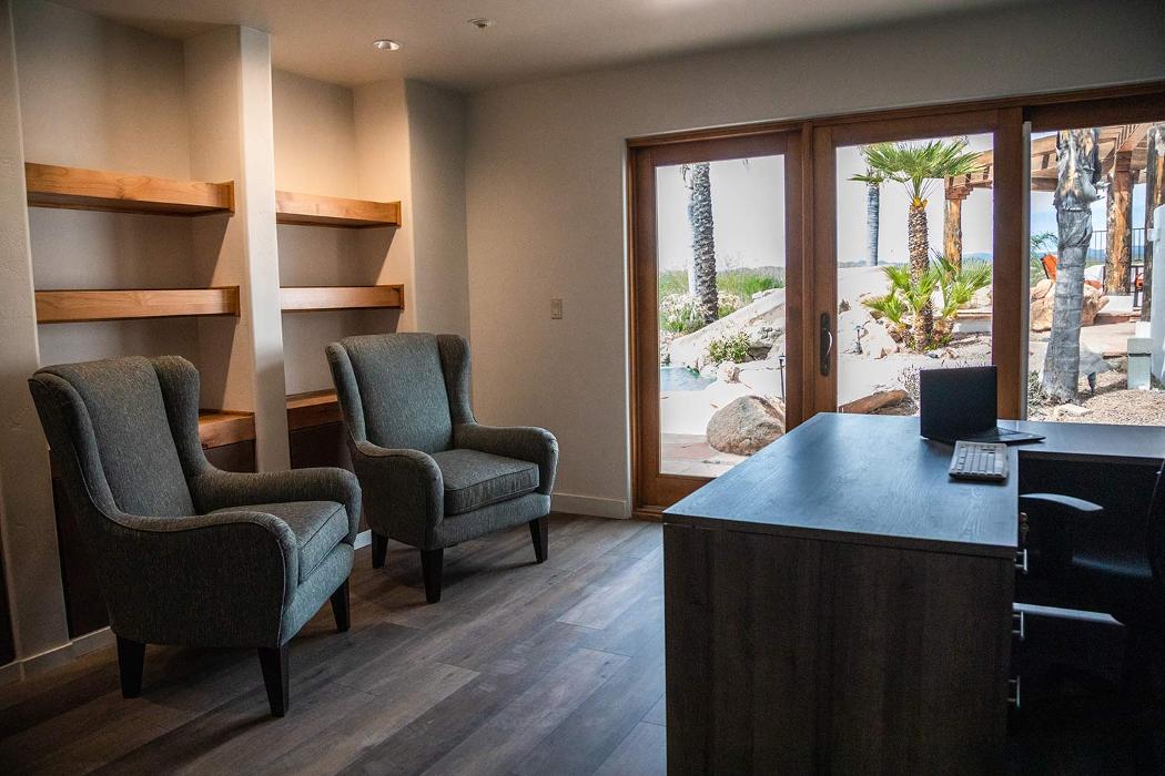 The Meadows Adolescent Center - Morristown, AZ