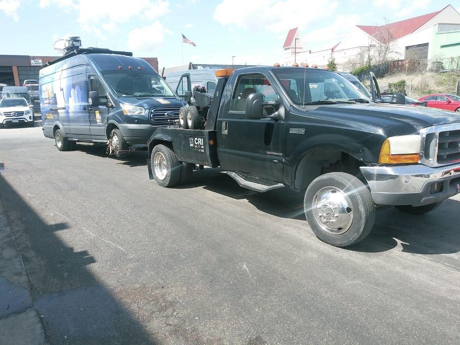 Chesapeake Towing LLC Logo