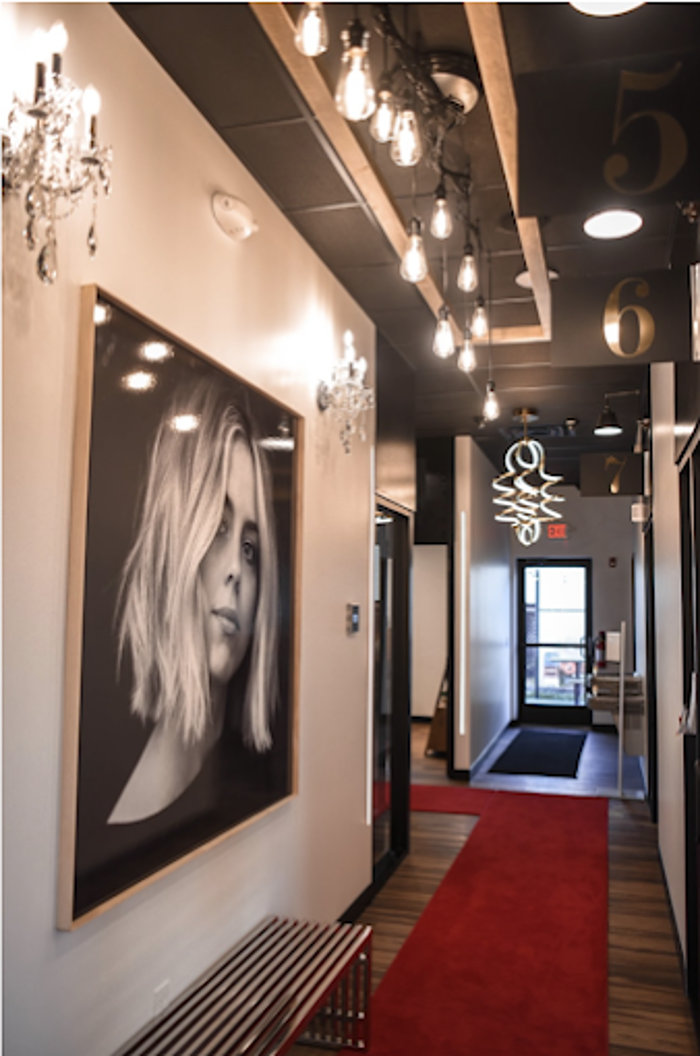 Cosmo Salon Studios - Clarkston, MI