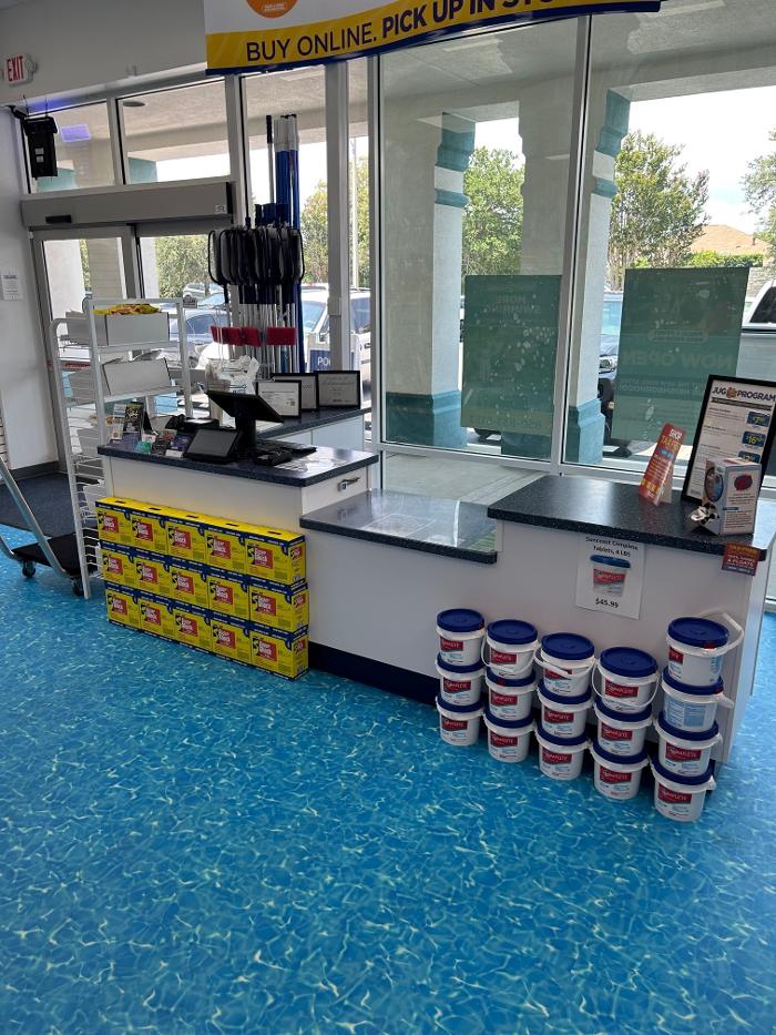 Pinch A Penny Pool Patio Spa - Destin, FL