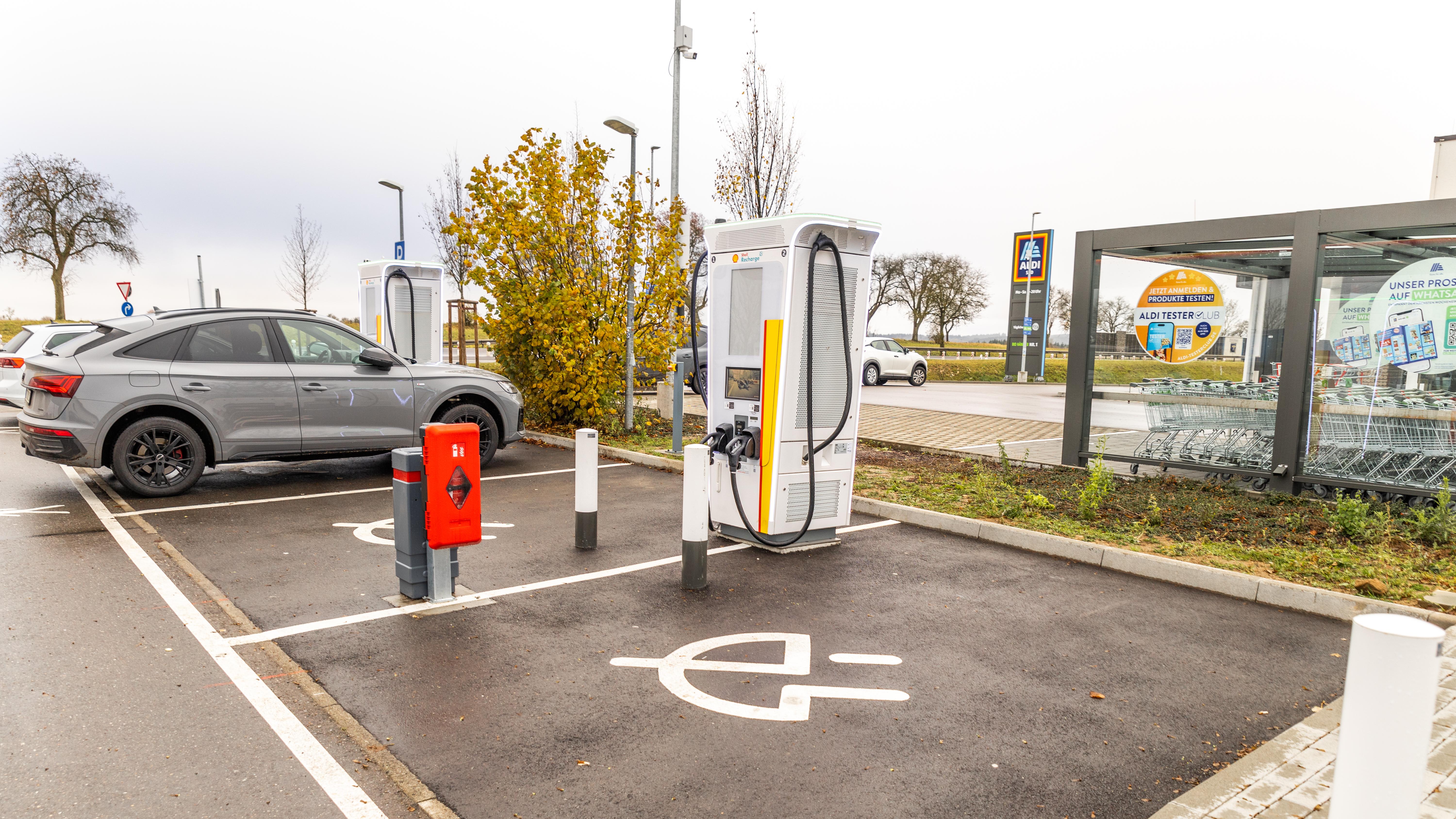 Shell Recharge Charging Station, Studerstraße in Löffingen