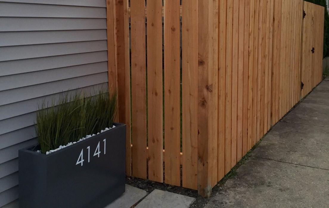 Flores Fence - Chicago, IL