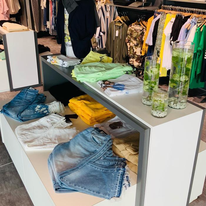 Fotos - BLOB Women | Mode für Damen - 9