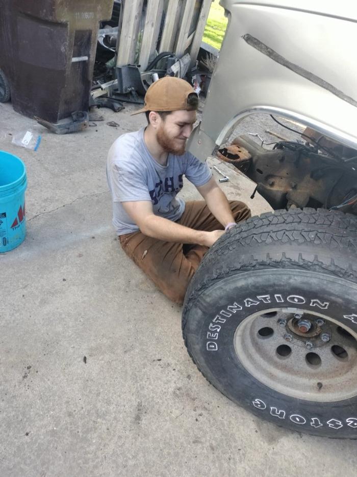 M&M Auto Repair - Fisher, IL