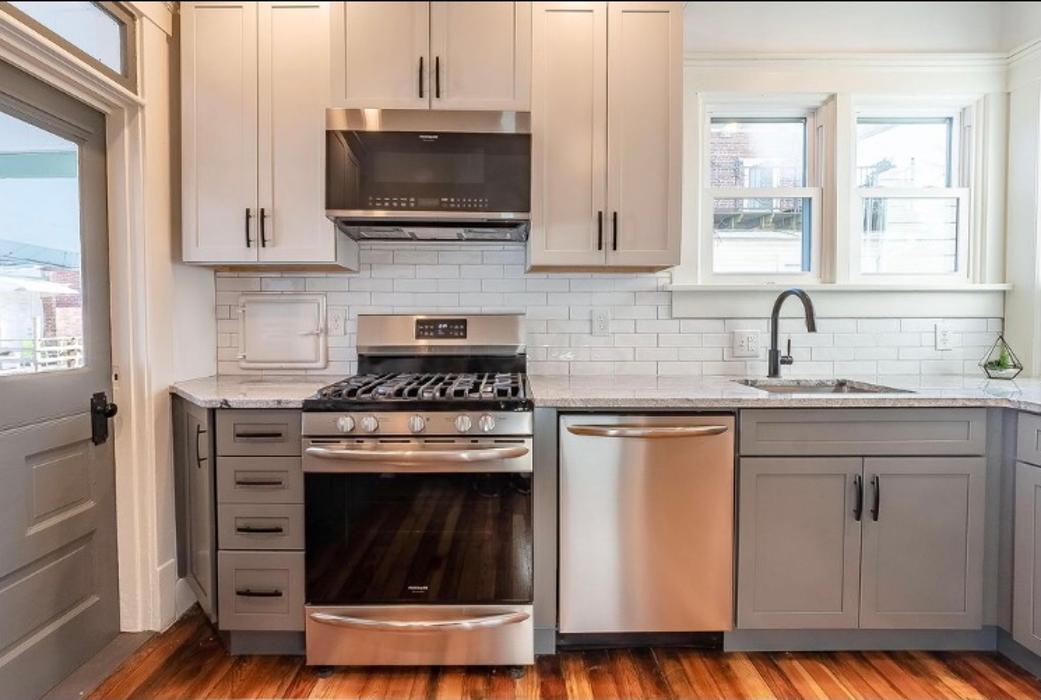 Sibley Poland of Red 1 Realty Mount Vernon - Mount Vernon, OH