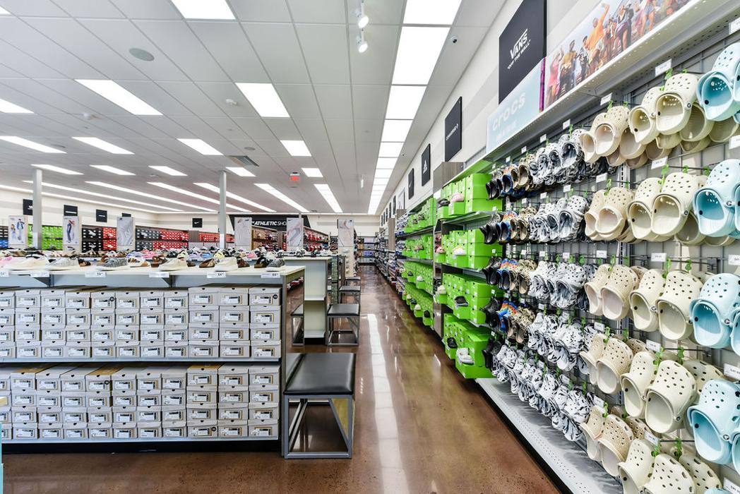 Rack Room Shoes - Kitty Hawk, NC