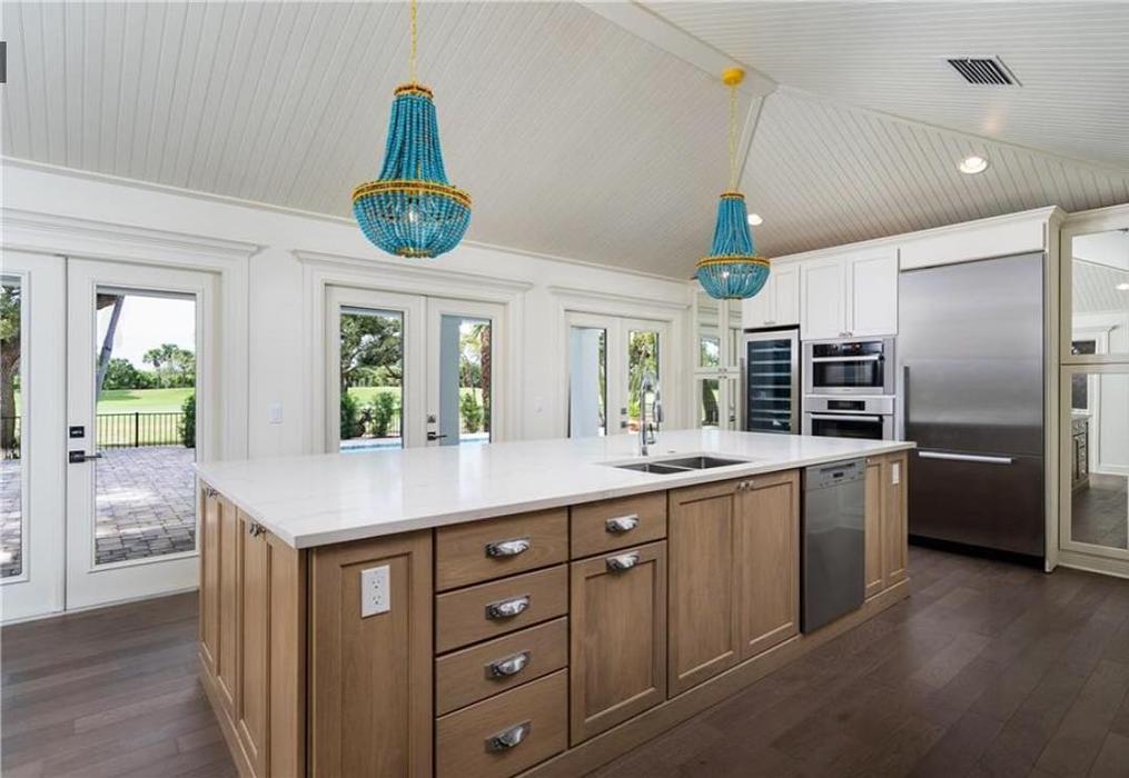 Alex MacWilliam Real Estate - Vero Beach, FL