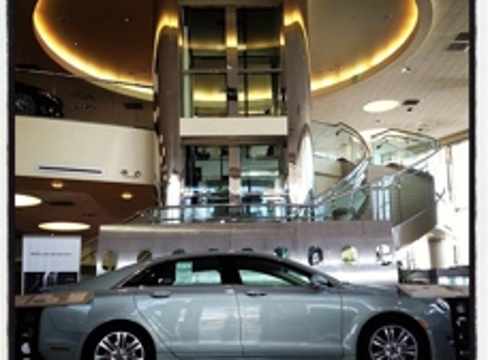 Galpin Lincoln Image