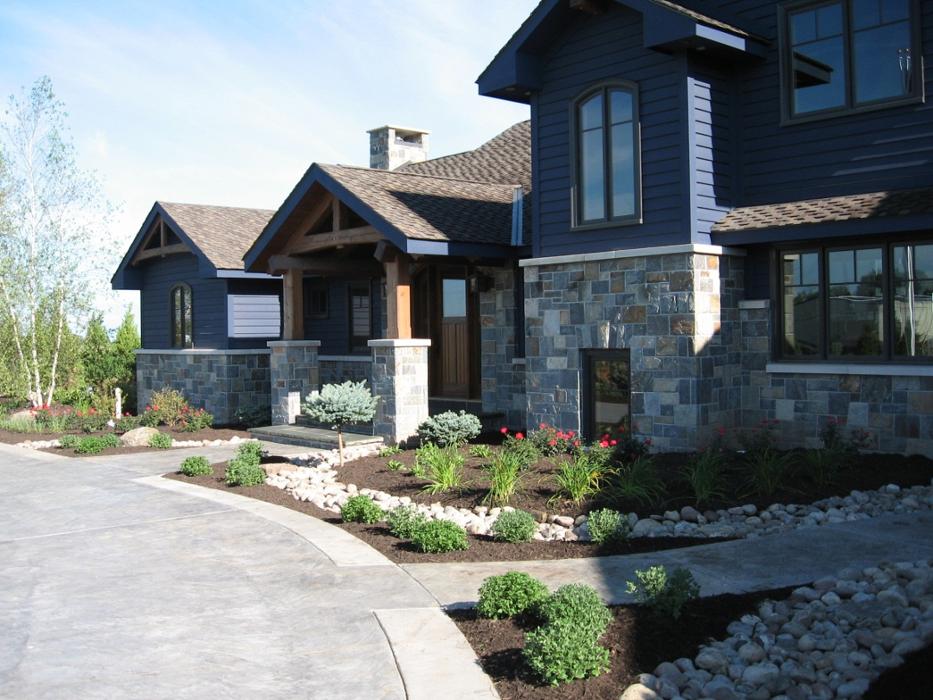 Birchcrest Tree & Landscape Image