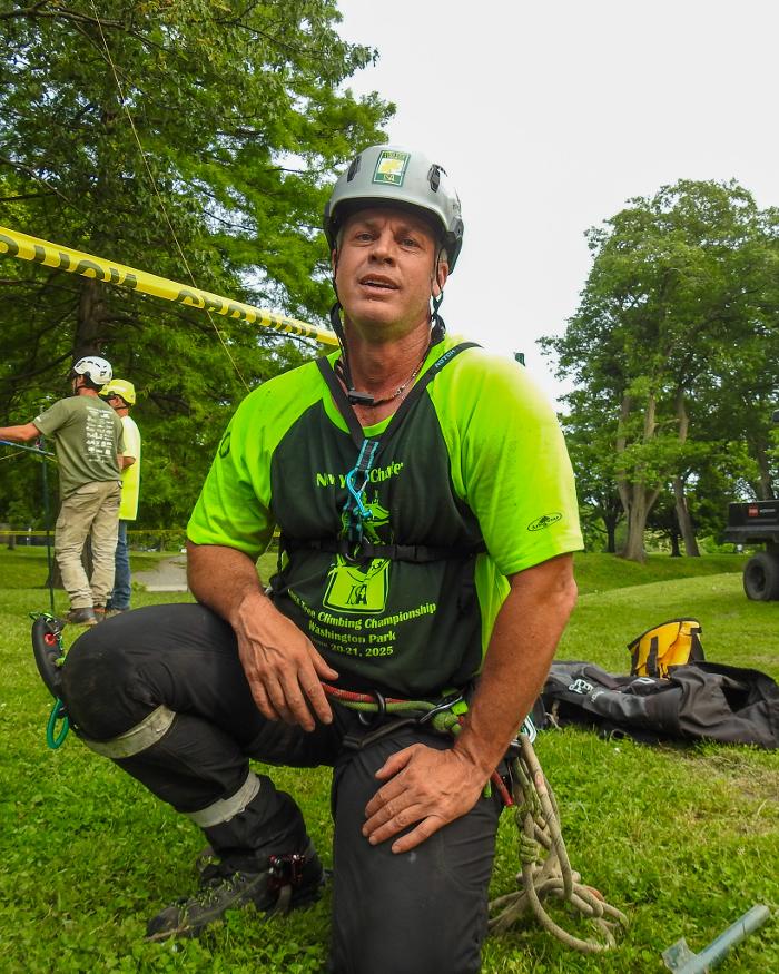 Birchcrest Tree & Landscape Image
