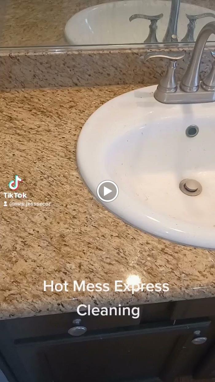 Hot Mess Express Cleaning - Fort Mohave, AZ