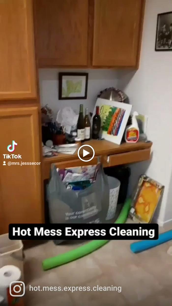 Hot Mess Express Cleaning - Fort Mohave, AZ