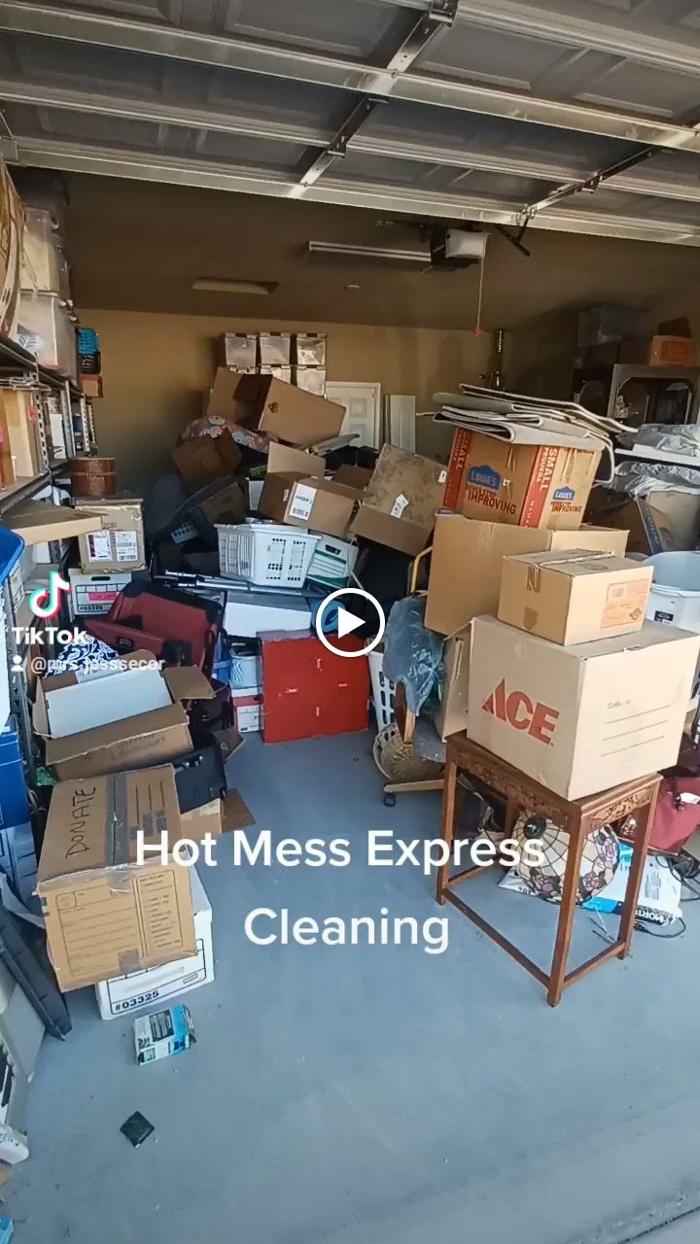 Hot Mess Express Cleaning - Fort Mohave, AZ