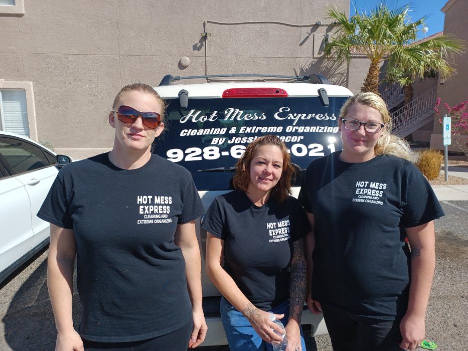 Hot Mess Express Cleaning - Fort Mohave, AZ
