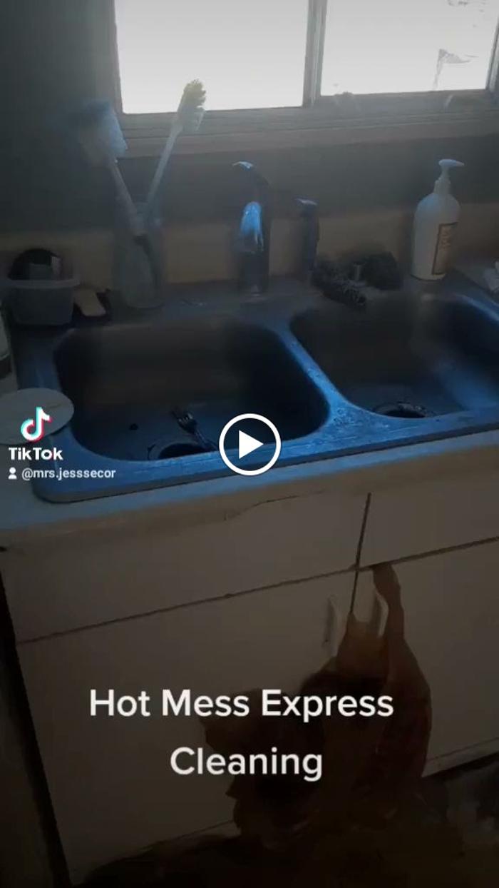 Hot Mess Express Cleaning - Fort Mohave, AZ