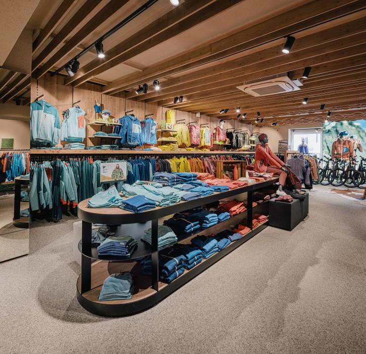 INTERSPORT Bachler Schladming, Hauptplatz in Schladming