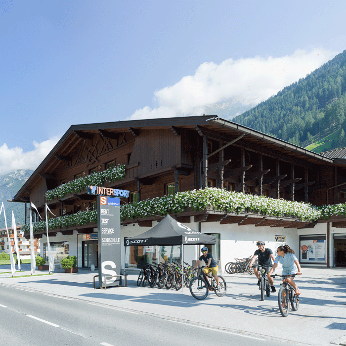 Schönherr Sport & Mode - Intersport RENT Neustift im Stubaital, Stubaitalstraße in Neustift im Stubaital