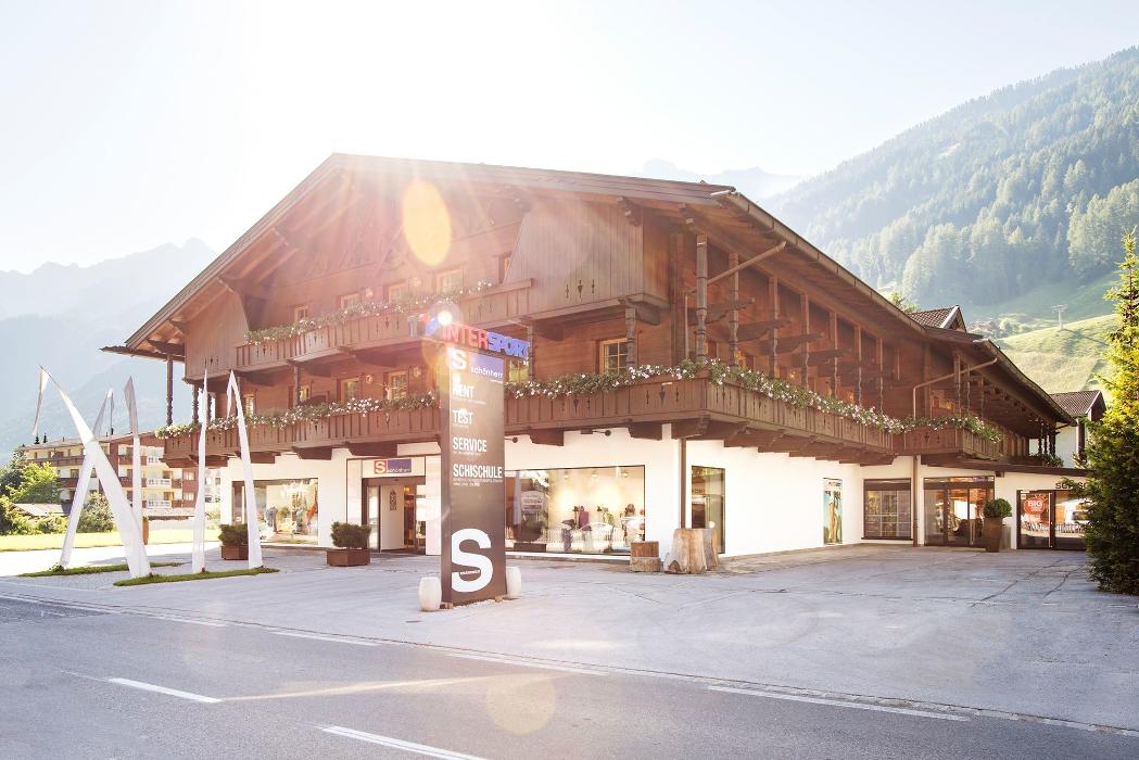 Schönherr Sport & Mode - Intersport RENT Neustift im Stubaital, Stubaitalstraße in Neustift im Stubaital