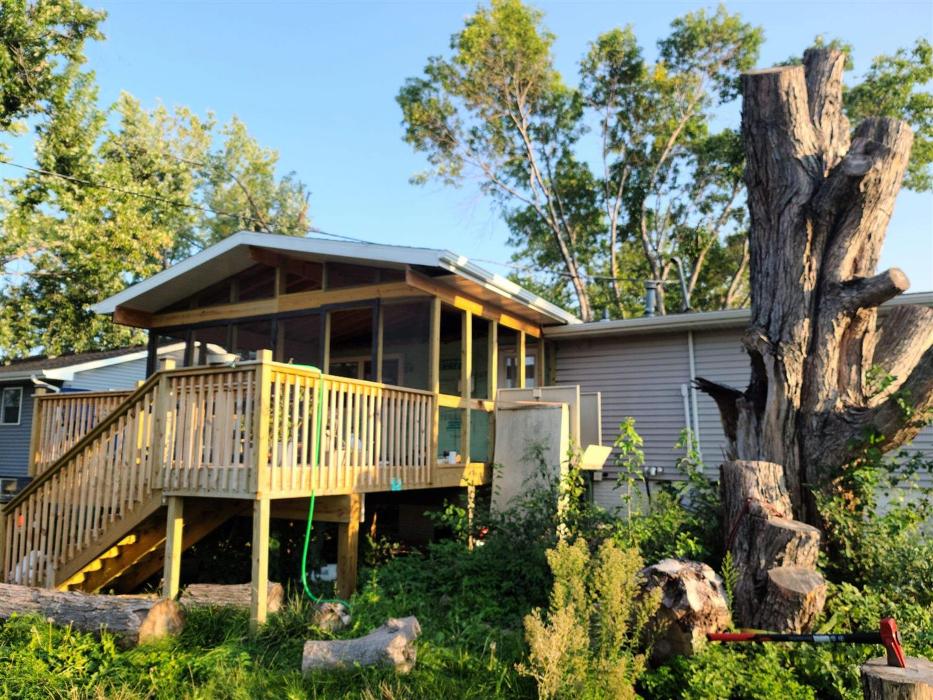 IA Home Solutions LLC - Hiawatha, IA