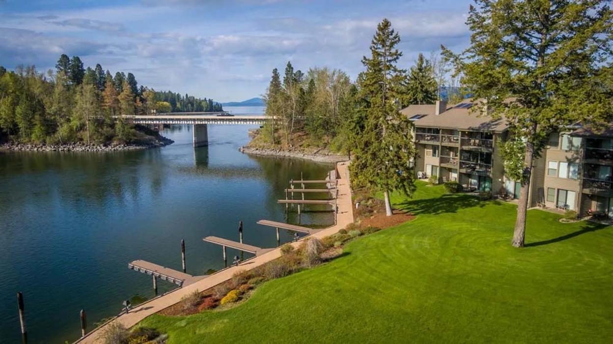 Marina Cay Resort - Bigfork, MT