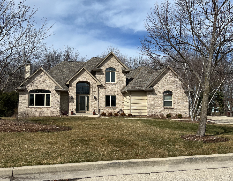Overland Roofing & Remodeling LLC - Milwaukee, WI