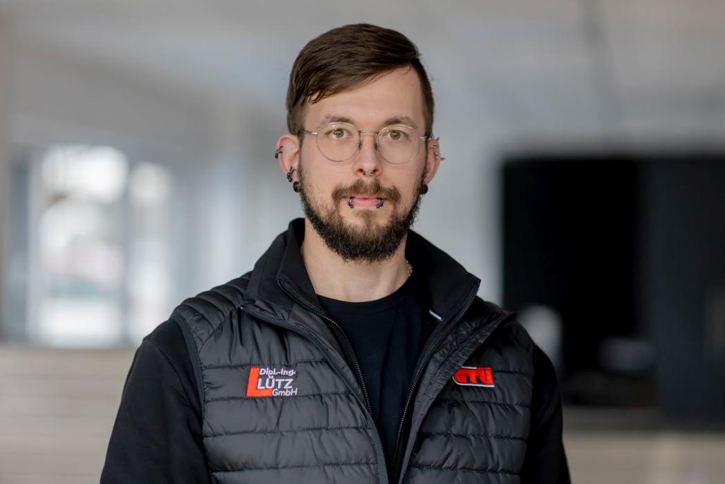 GTÜ KFZ Prüfstelle Lütz GmbH, Am Weidenbach in Overath