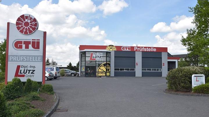 GTÜ KFZ Prüfstelle Lütz GmbH, Friedrich-Engels-Straße in Waldbröl
