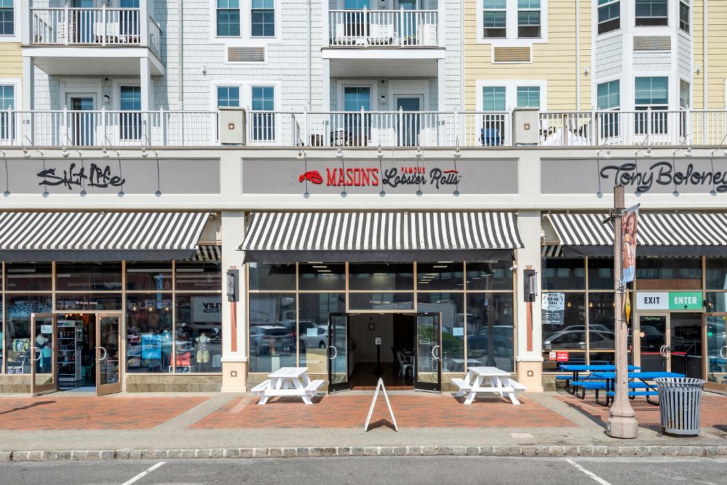 Mason's Famous Lobster Rolls - Long Branch, NJ