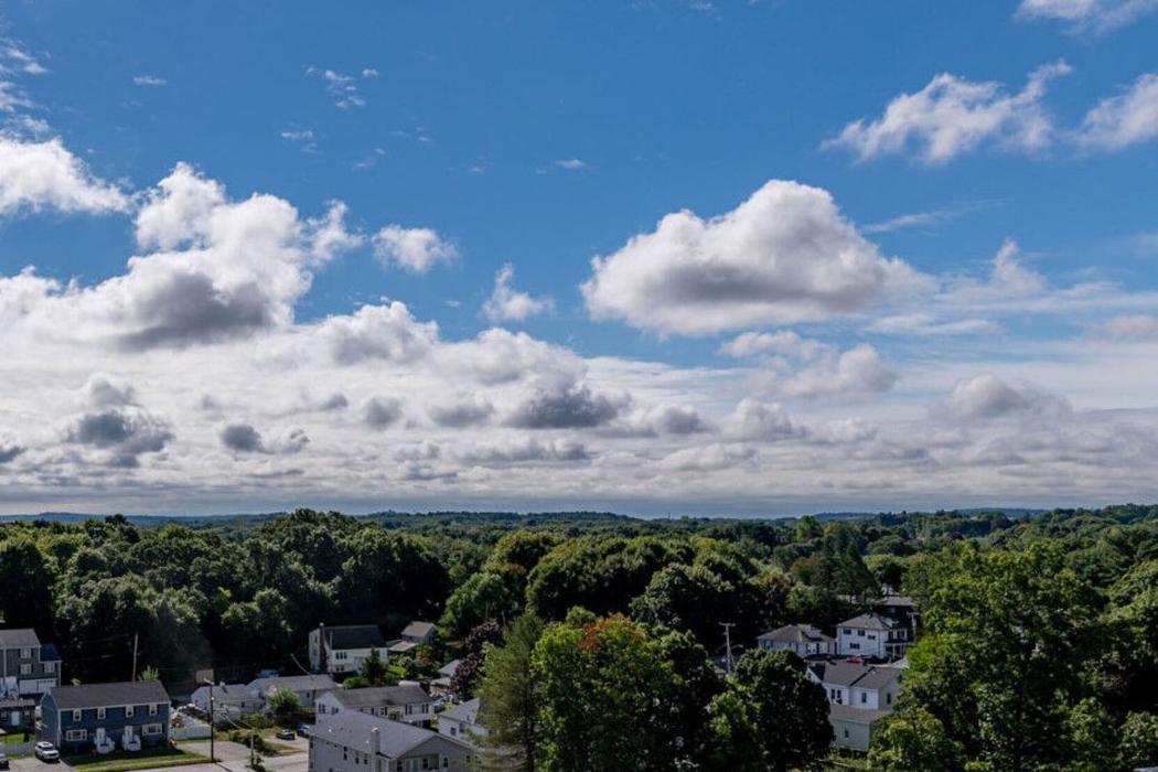 J Woburn Heights - Woburn, MA