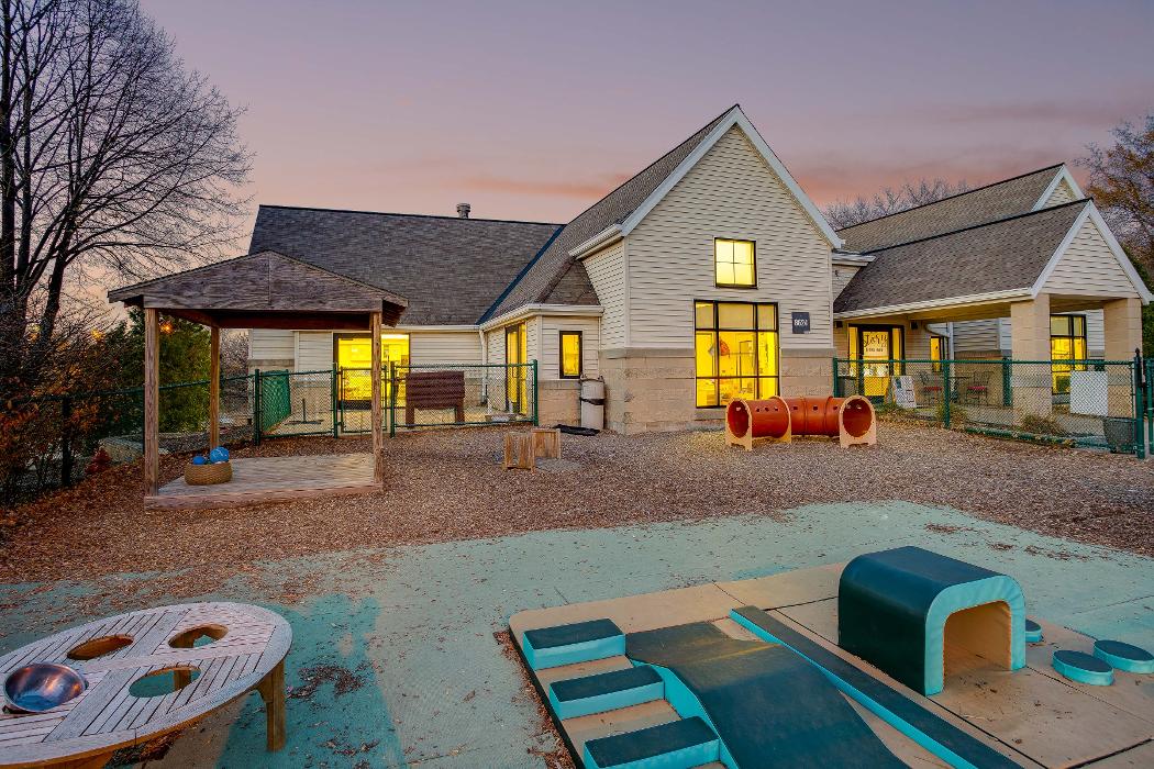 Bright Horizons at Watertown Plank - Milwaukee, WI