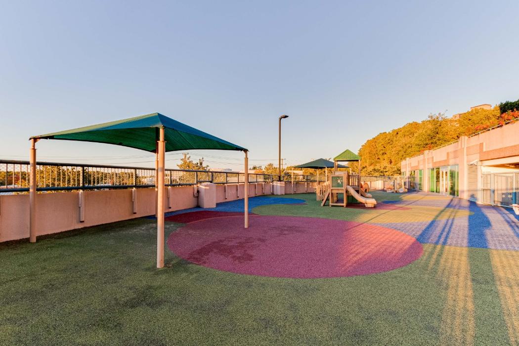 Bright Horizons Early Education and Back-Up Center at Tysons Corner - Mc Lean, VA