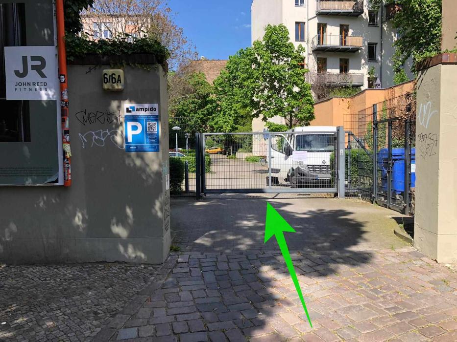 ampido Parkplatz in Berlin - Logo