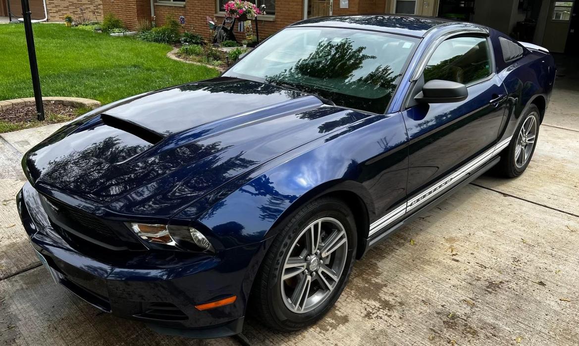 Leon Prestige Mobile Detail LLC - Warrenville, IL