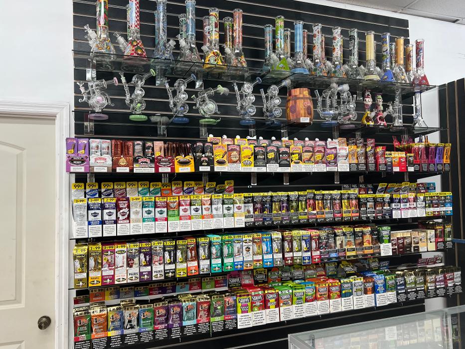 MELLOW LIFE SMOKE SHOP - Port Orange, FL