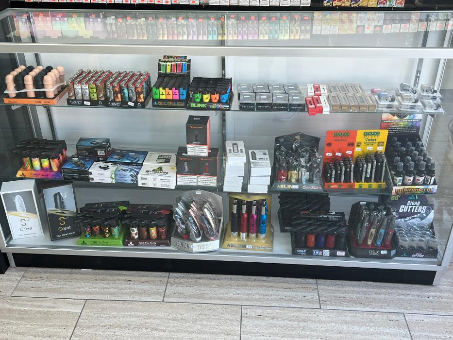 MELLOW LIFE SMOKE SHOP - Port Orange, FL