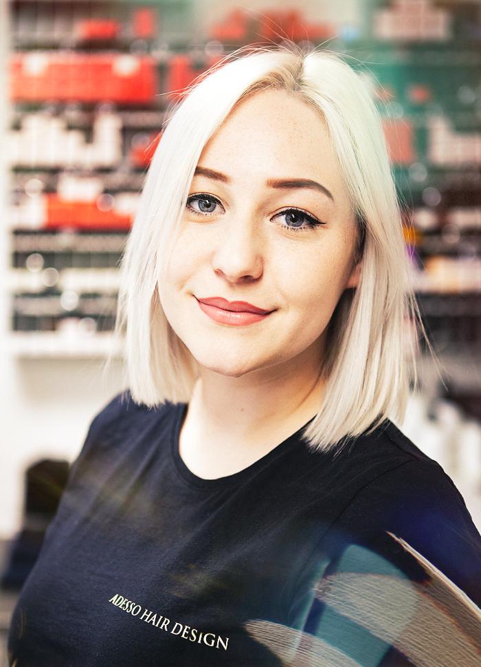 Adesso Hair Design, Dorfstrasse in Rüti