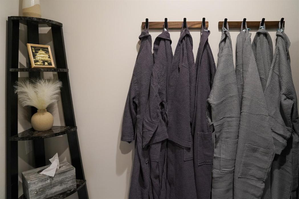 Tahoe Forest Baths - Stateline, NV