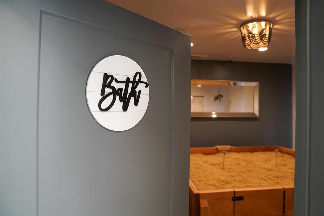 Tahoe Forest Baths - Stateline, NV