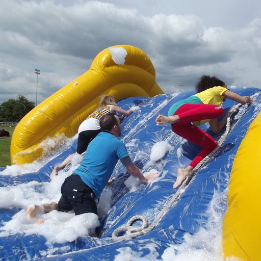 It's a Knockout Nottingham 01773 766068