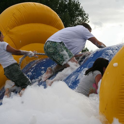 It's a Knockout Nottingham 01773 766068