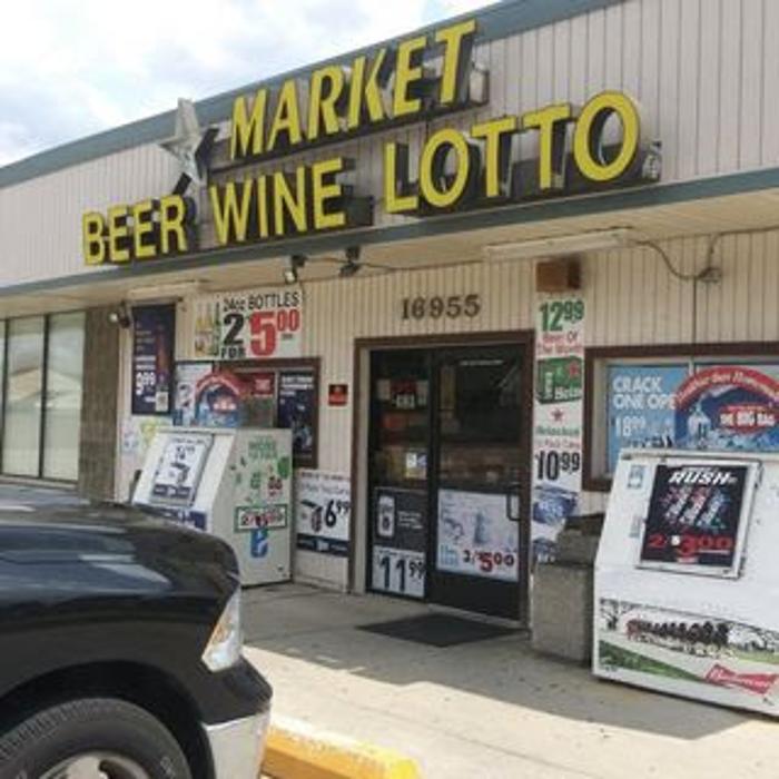 R Bro's Party Store - Roseville, MI