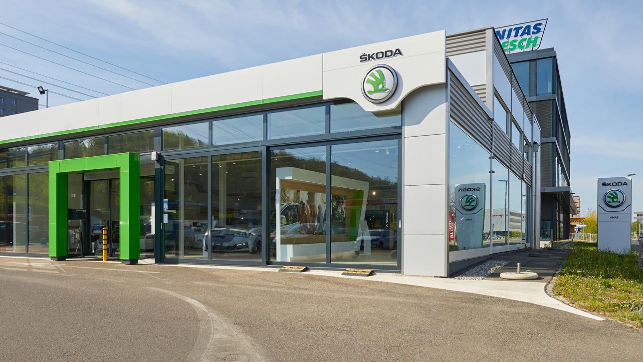 AMAG Biel Längfeldweg, Längfeldweg in Biel