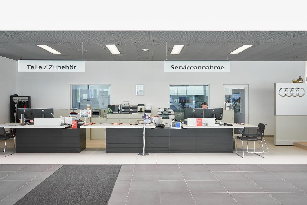 AMAG Sursee, Neuweidstrasse in Oberkirch