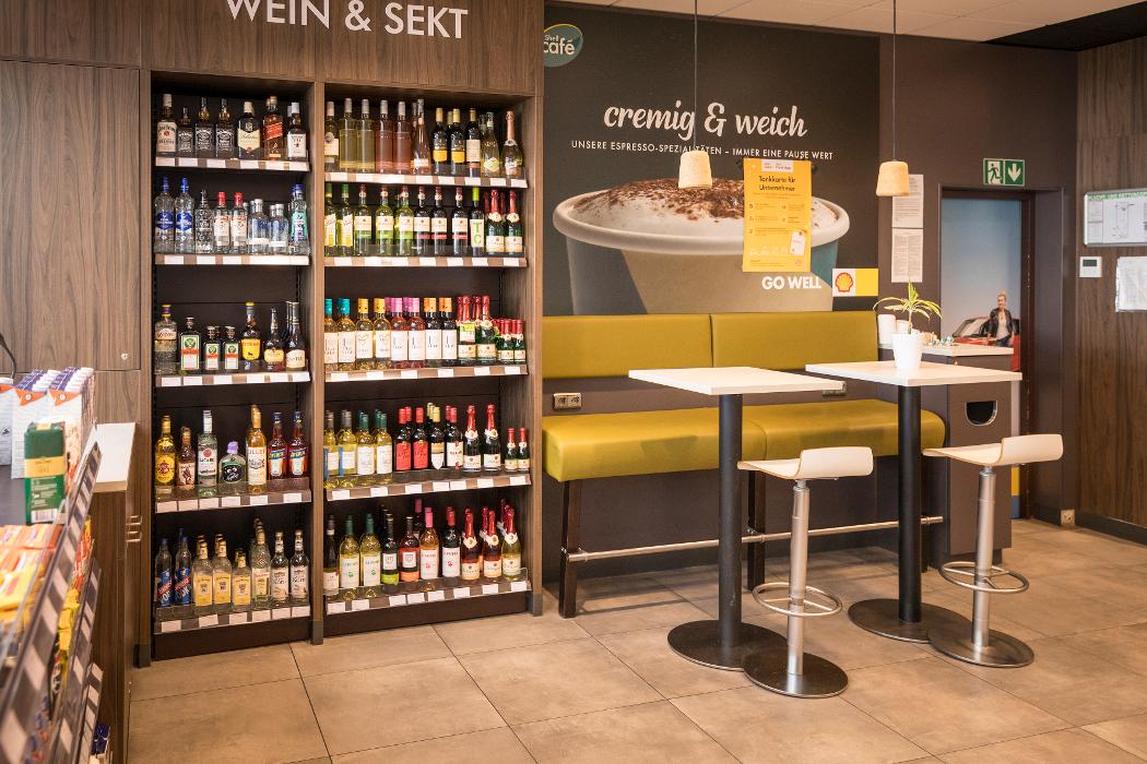 Shell Recharge Charging Station, Thiedestraße in Braunschweig