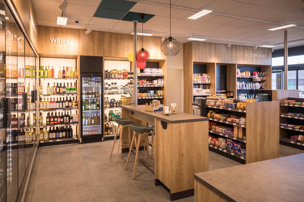 Shell Recharge Charging Station, Trift in Sylt