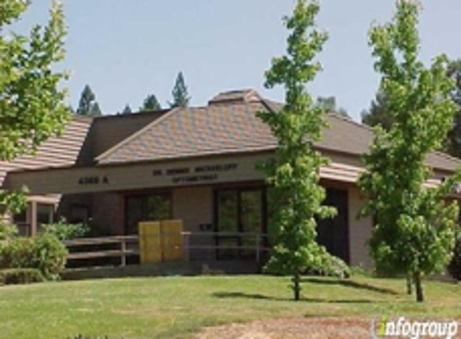 Carl M. Hillendahl, DDS, Inc. Logo