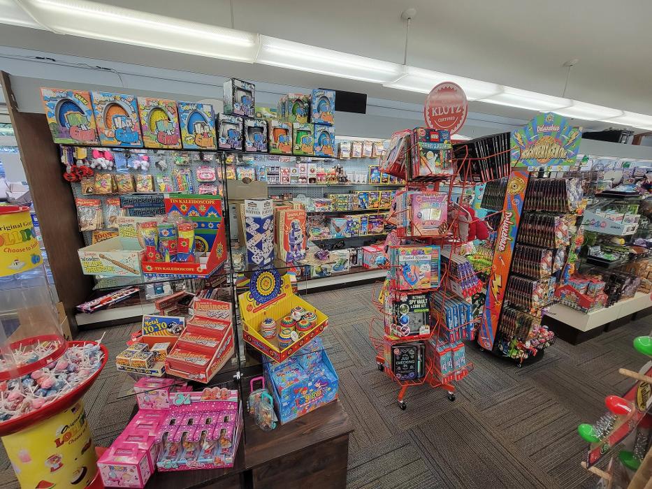 Neil's Pharmacy Image