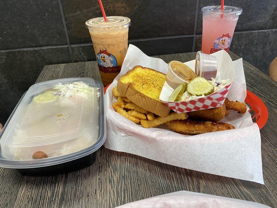 Chickii - Glendale, AZ