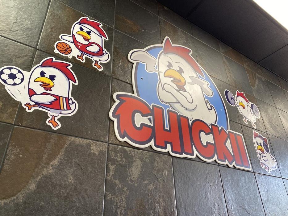 Chickii - Glendale, AZ