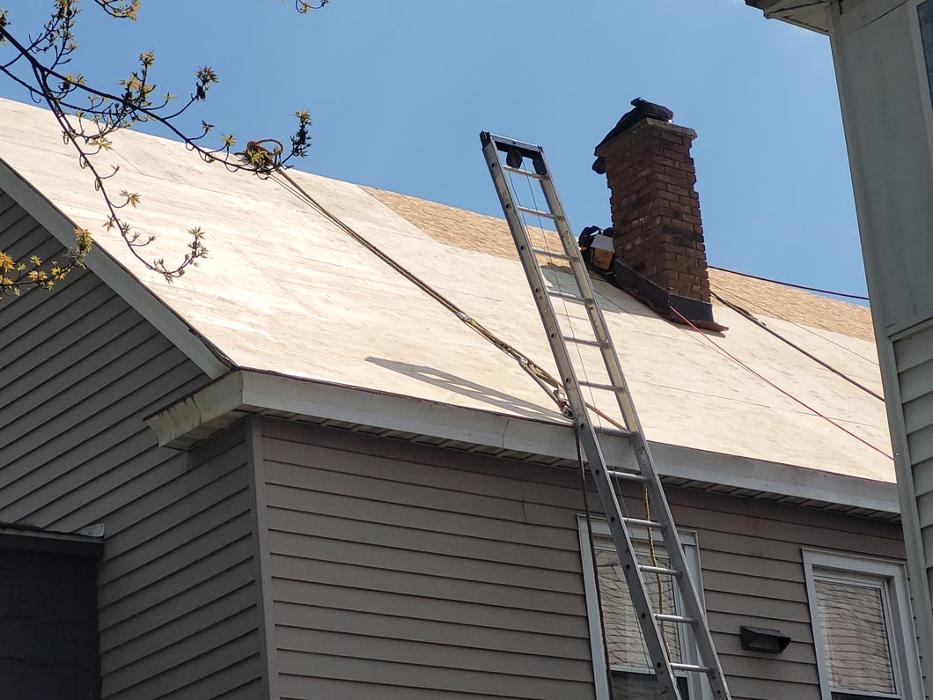 E-Mont Roofing - Schenectady, NY